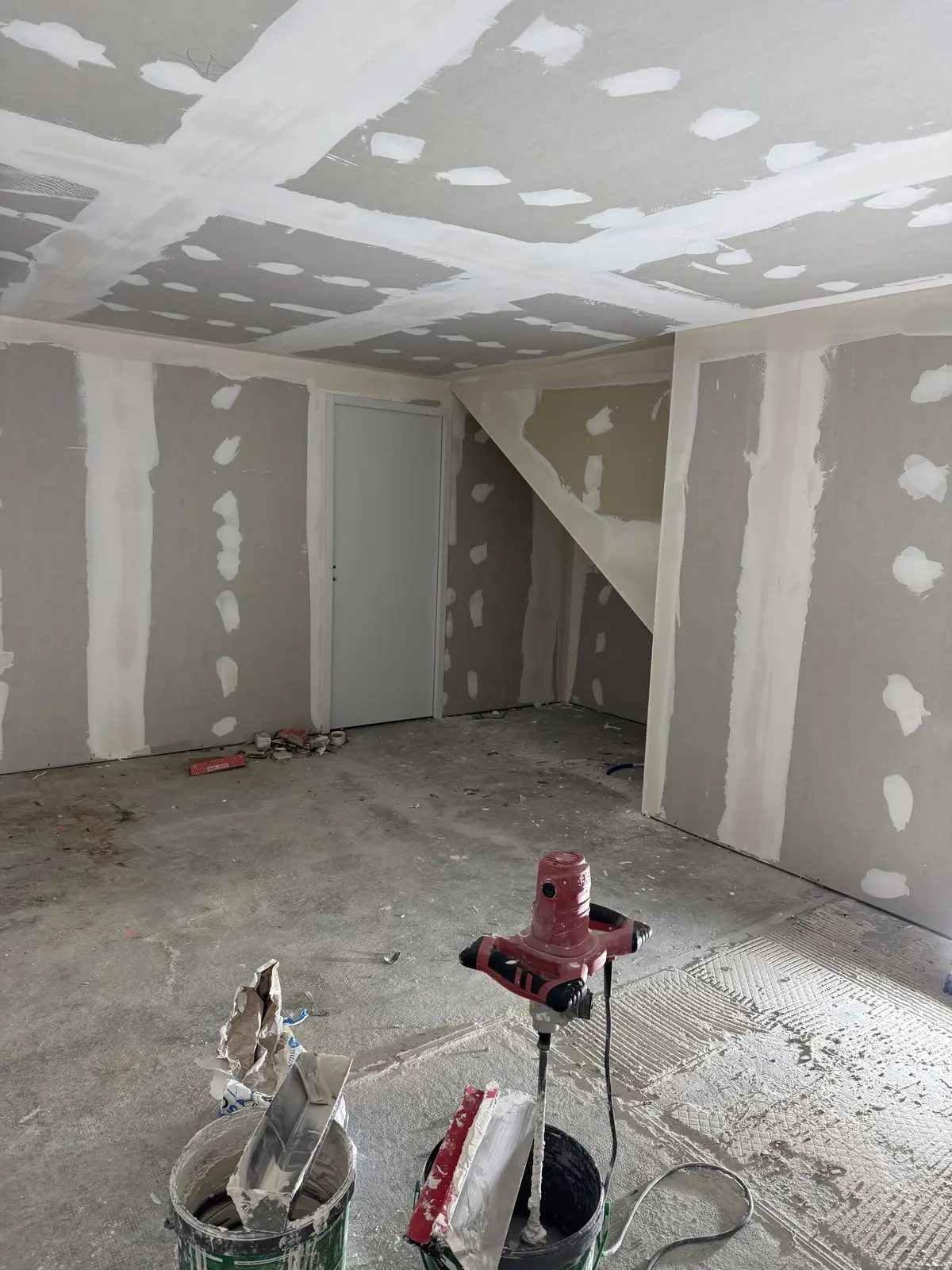 Chantier professionnel de plâtrerie